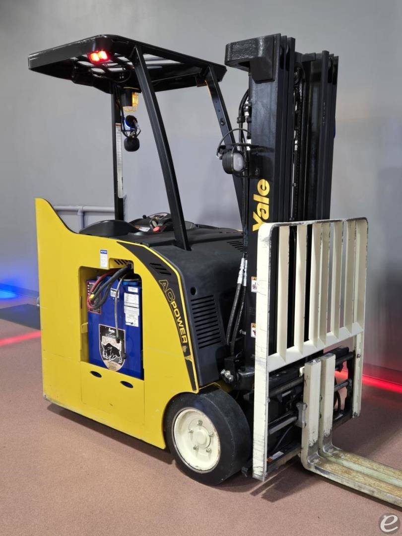 2019 Yale ESC040AD Electric Forklift - 123Forklift