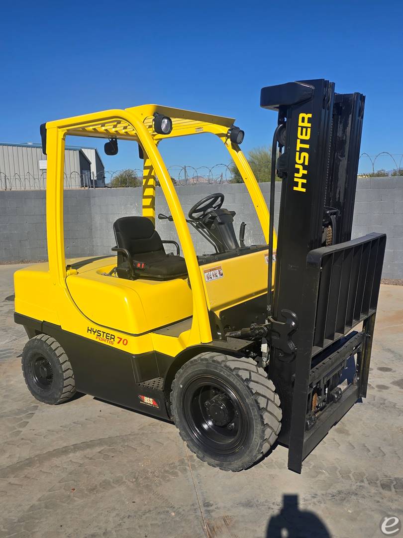 2016 Hyster H70FT