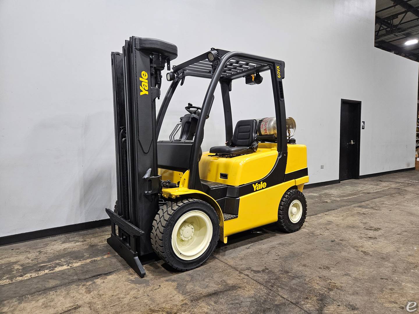 2015 Yale GLP060VX