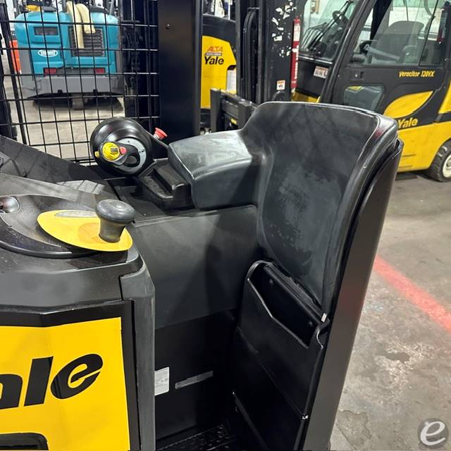 2022 Yale NR045EC