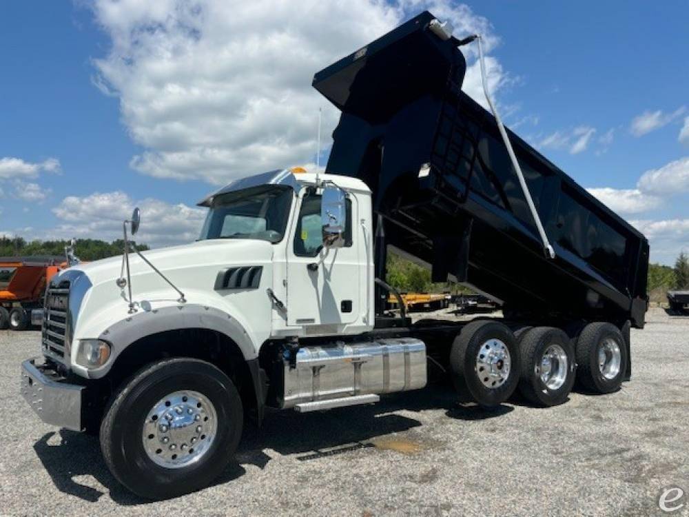 2021 Mack GRANITE 84FR