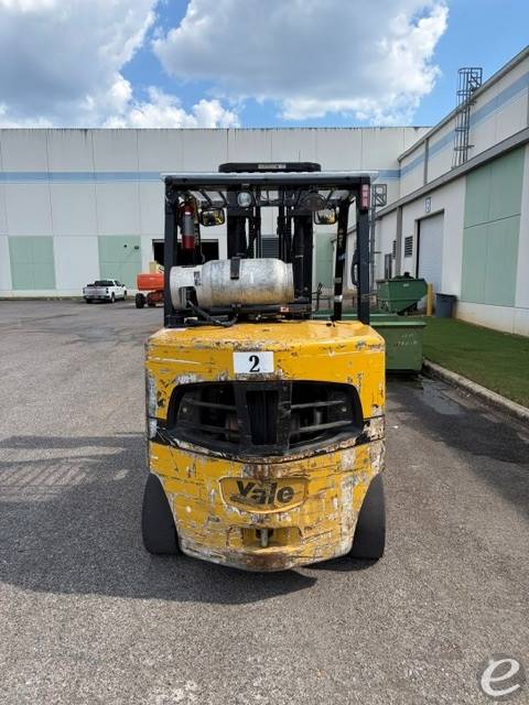 2018 Yale GLC155VXN