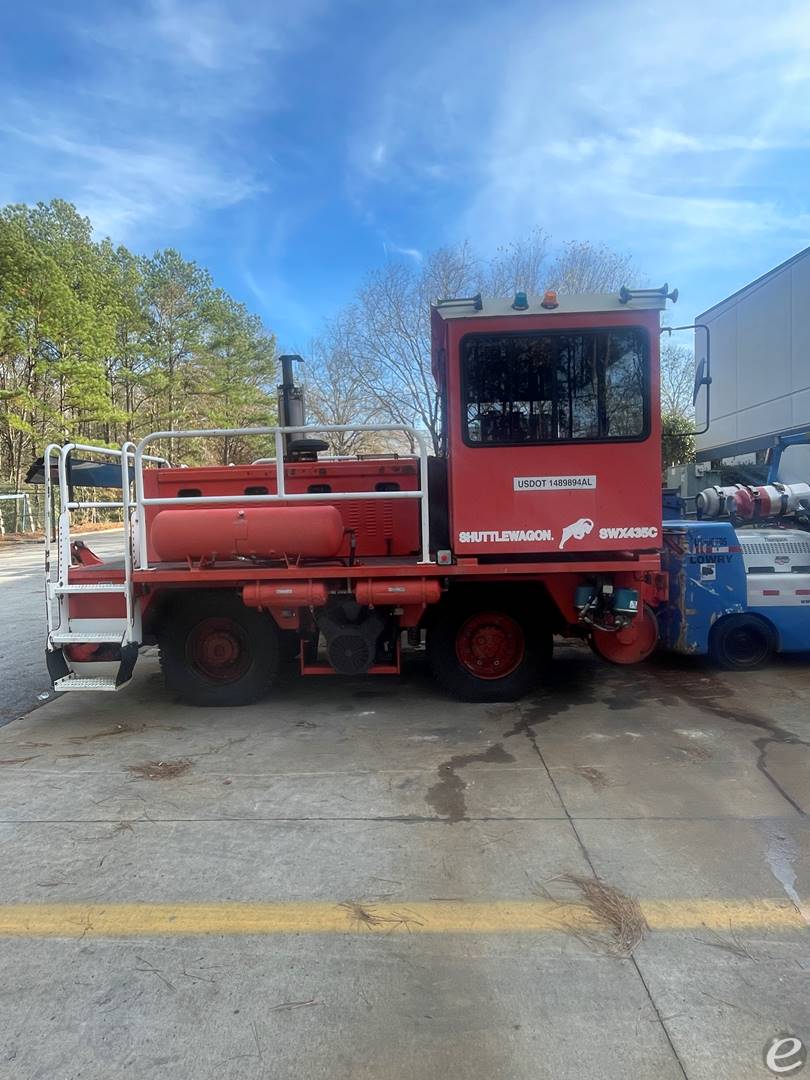2005 Shuttlewagon SWX435C