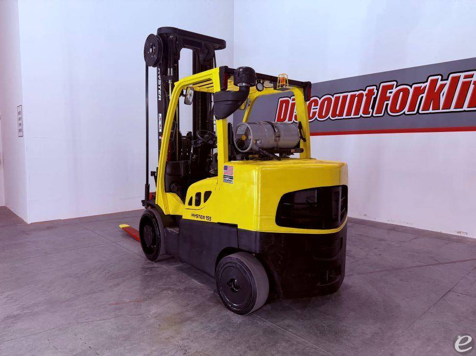2017 Hyster S155FT