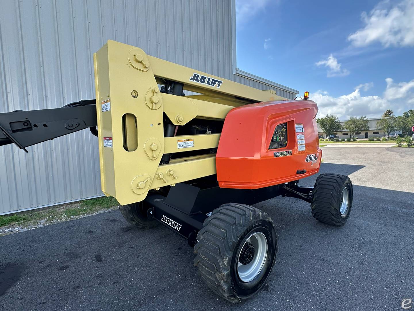 2016 JLG 450AJ