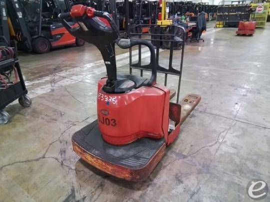 2010 Raymond 8400 Electric Forklift - 123Forklift