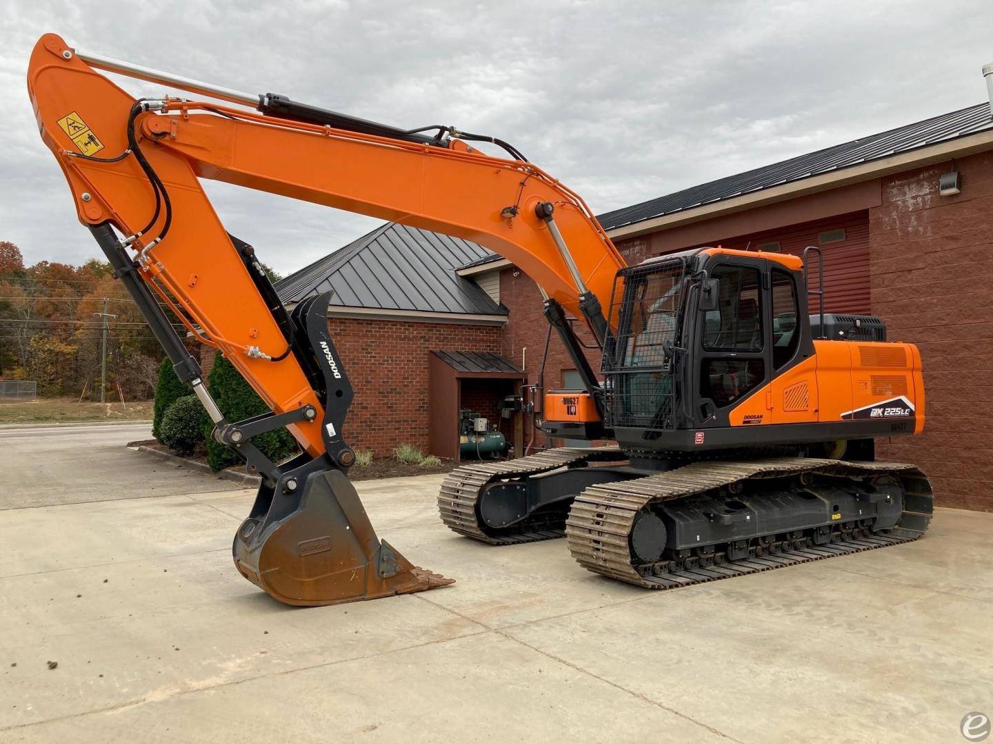 2022 Doosan DX225 LC-7