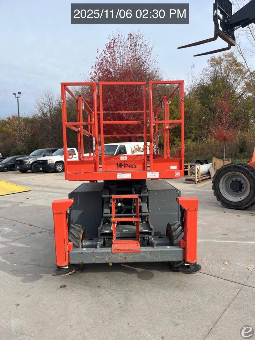 2018 Skyjack SJ-6832RT