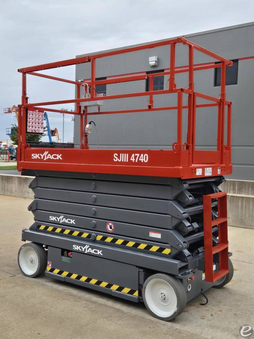 2017 Skyjack SJIII4740
