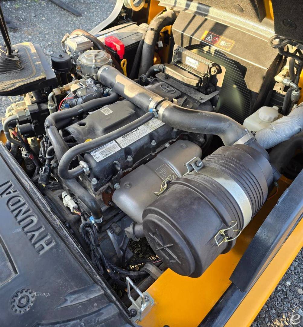 2021 Hyundai 30L-7A
