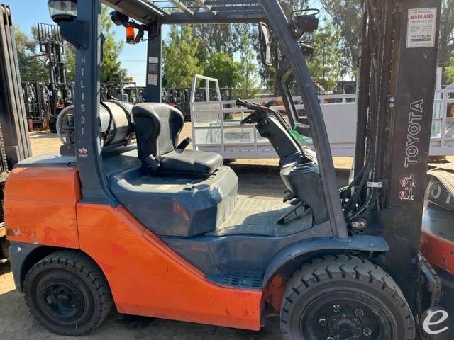2015 Toyota 8FGU32 LP Gas Forklift