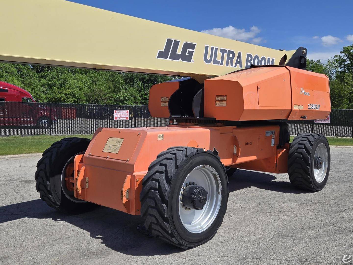 2008 JLG 1350SJP