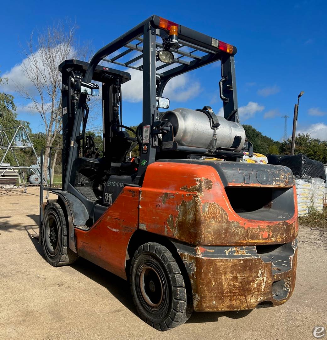 2017 Toyota 8FGU32 LP Gas Forklift - 123Forklift