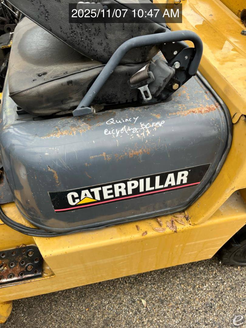2000 Cat GP35