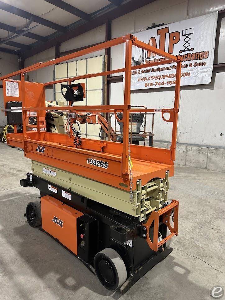 2015 JLG 1932RS Electric Scissor Lift - 123Forklift