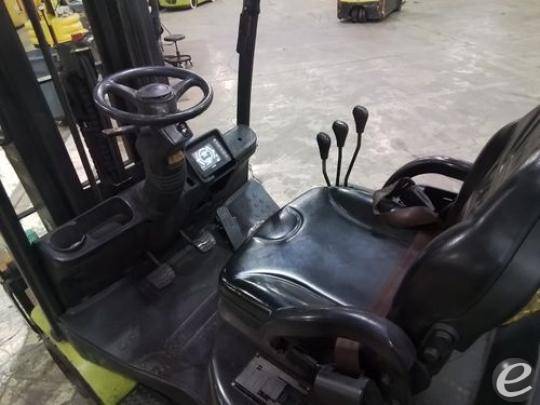 2022 Clark S30CL