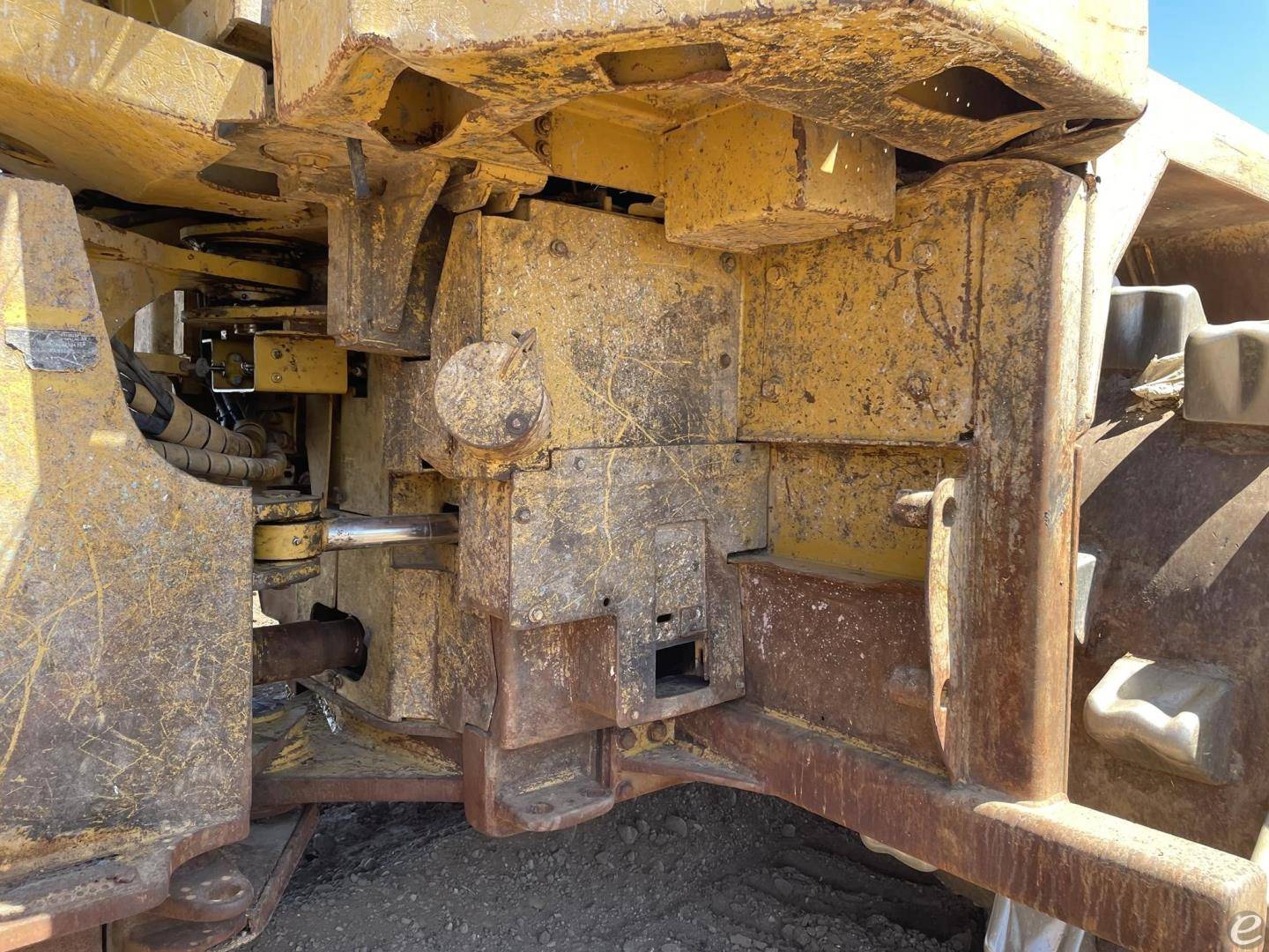 2011 Cat 826H
