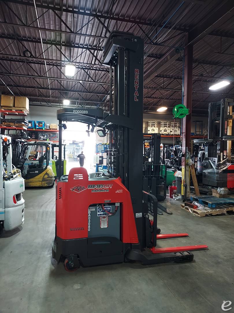 2024 Raymond 750-DR32TT