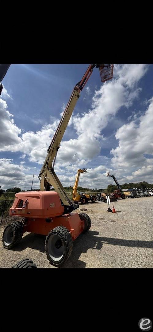 2018 JLG 660SJ