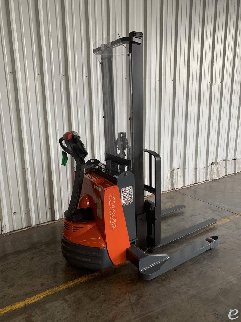 2014 Toyota 7BWS10 Electric Forklift - 123Forklift