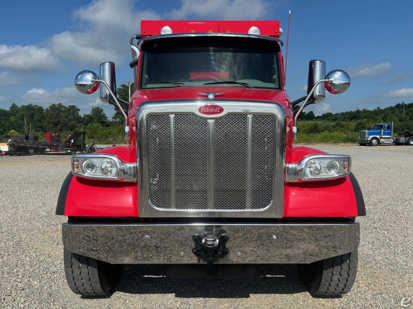 2022 Peterbilt 567