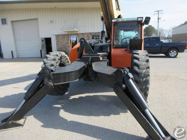 2012 JLG G12-55A