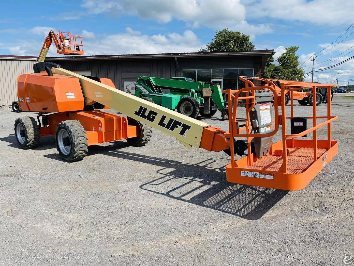 2012 JLG 600S