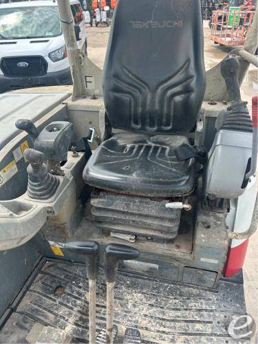 2019 Takeuchi TB240R