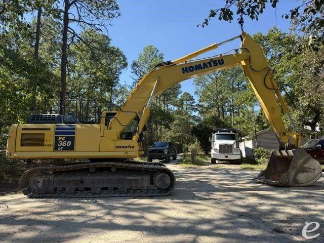 2018 Komatsu PC360 LC-11