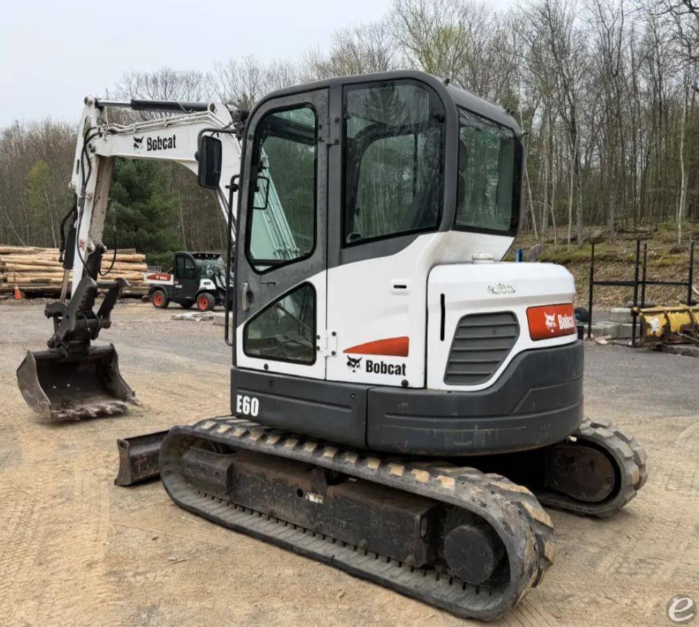 2010 Bobcat E60