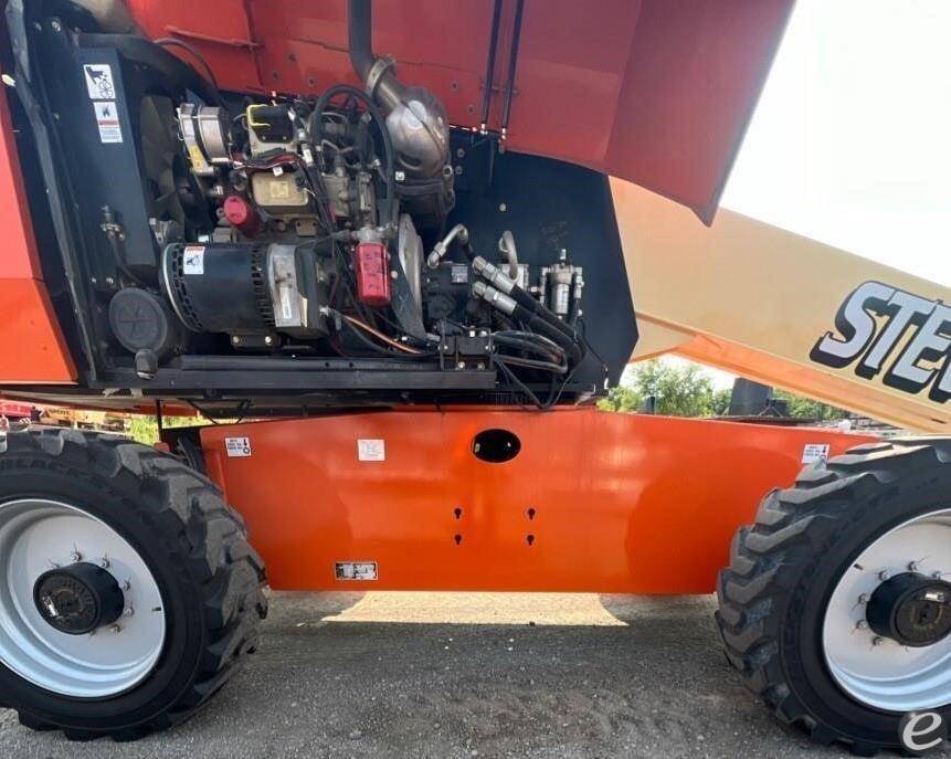 2014 JLG 600S