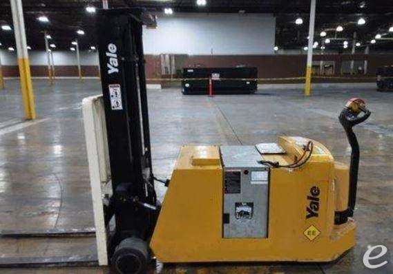 2017 Yale MCW040-E Electric Walkie Counterbalanced Stacker Forklift - 123Forklift
