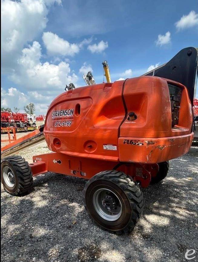 2016 JLG 400S