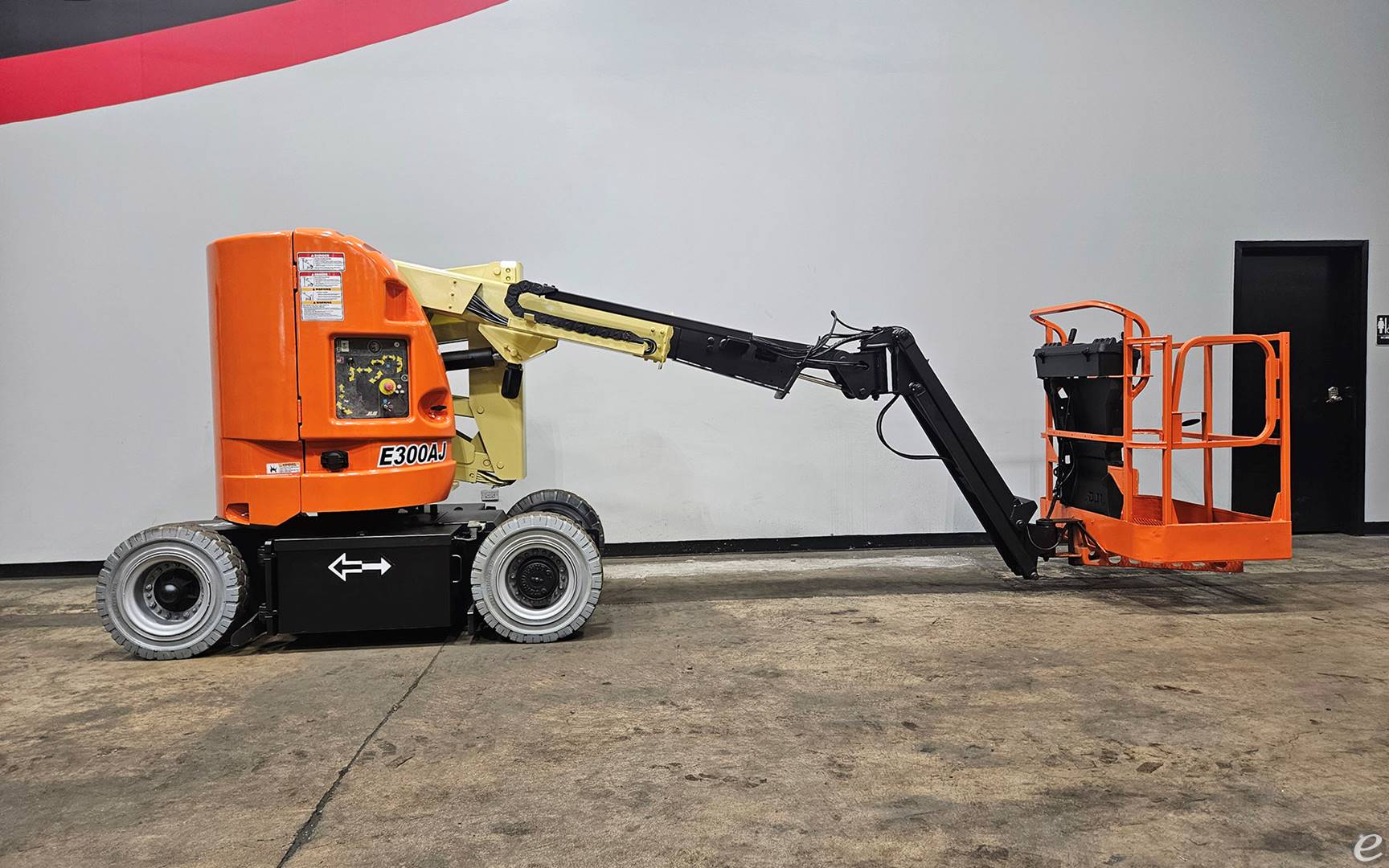 2012 JLG E300AJP