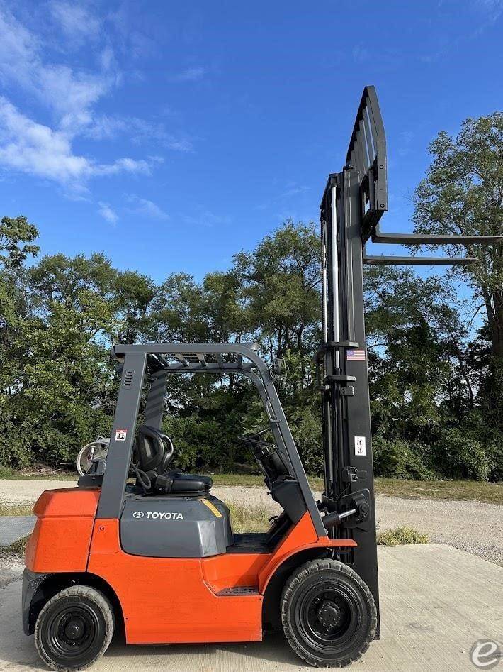 Toyota 7FGU25