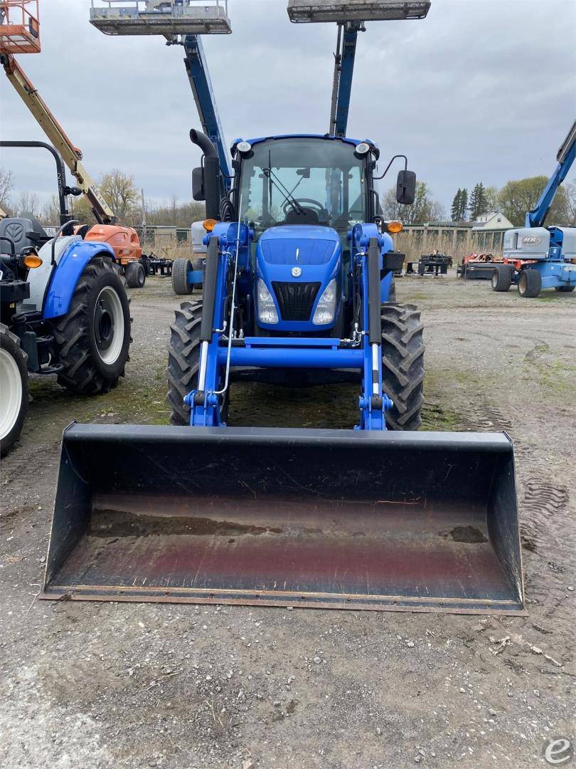 2016 New Holland T4.90