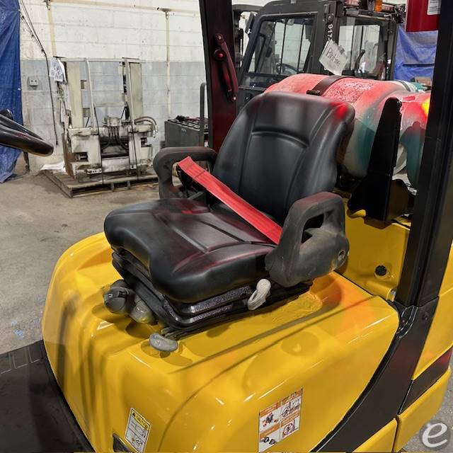 2019 Yale GLC060VX