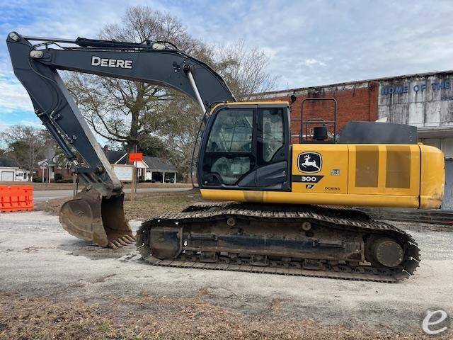 2023 John Deere 300 P-TIER