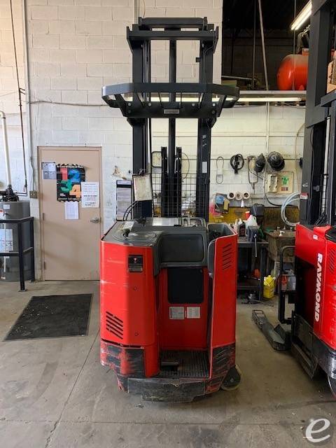 1996 Raymond EASIR30TT Electric Reach Truck - 123Forklift