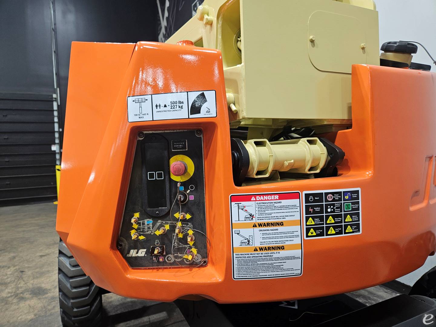 2018 JLG 340AJ
