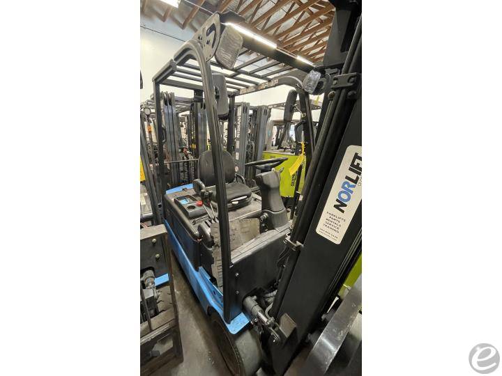 2008 Doosan B18T-5