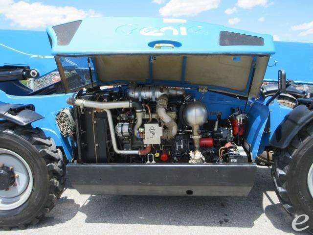 2016 Genie GTH844