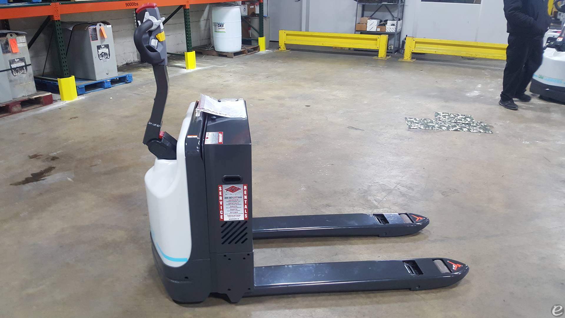 2022 Unicarriers WLX45S Electric Fo...