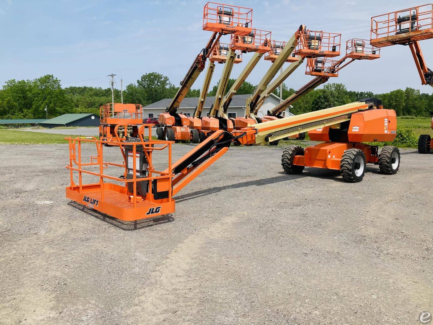 2011 JLG 660SJ