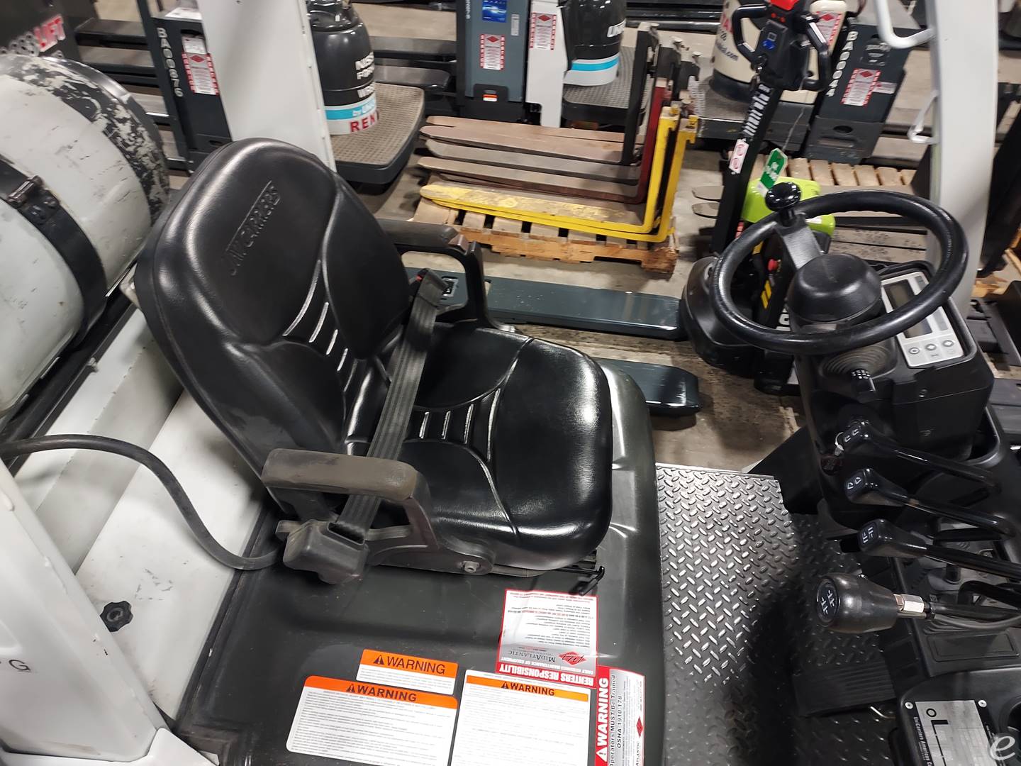 2015 Unicarriers CF60LP LP Gas Forklift - 123Forklift
