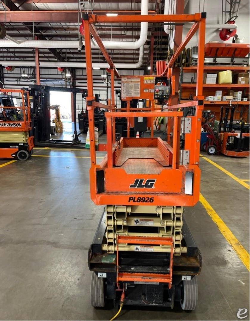 2021 JLG R1932i