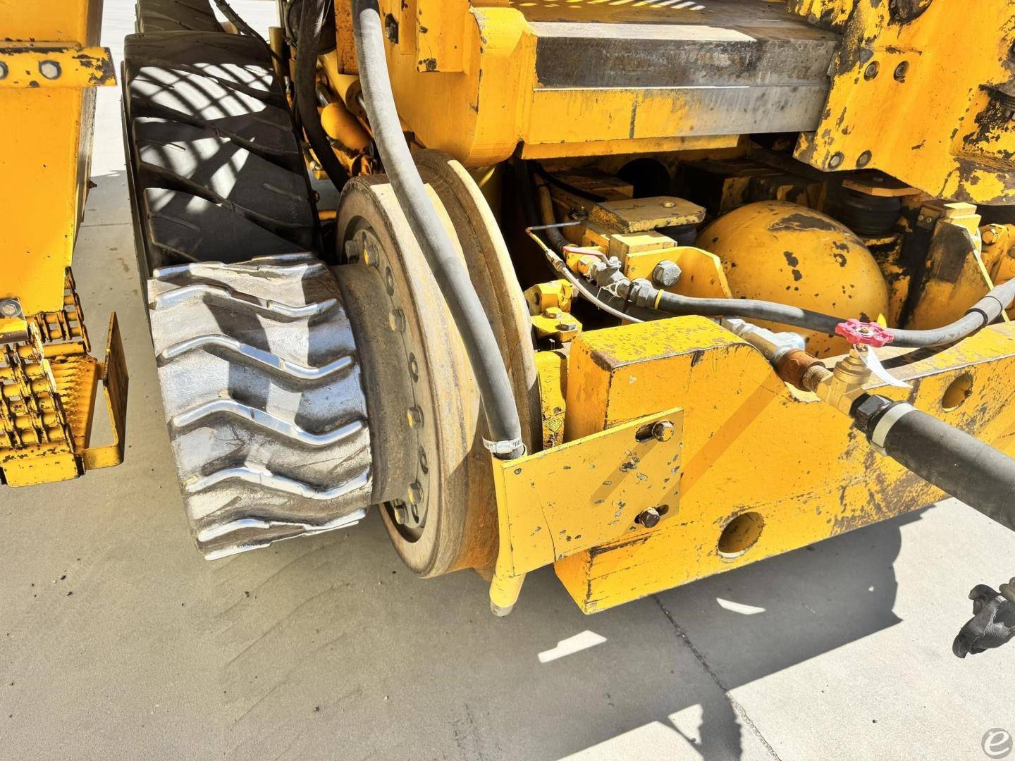 1999 Track Mobile 4650TM