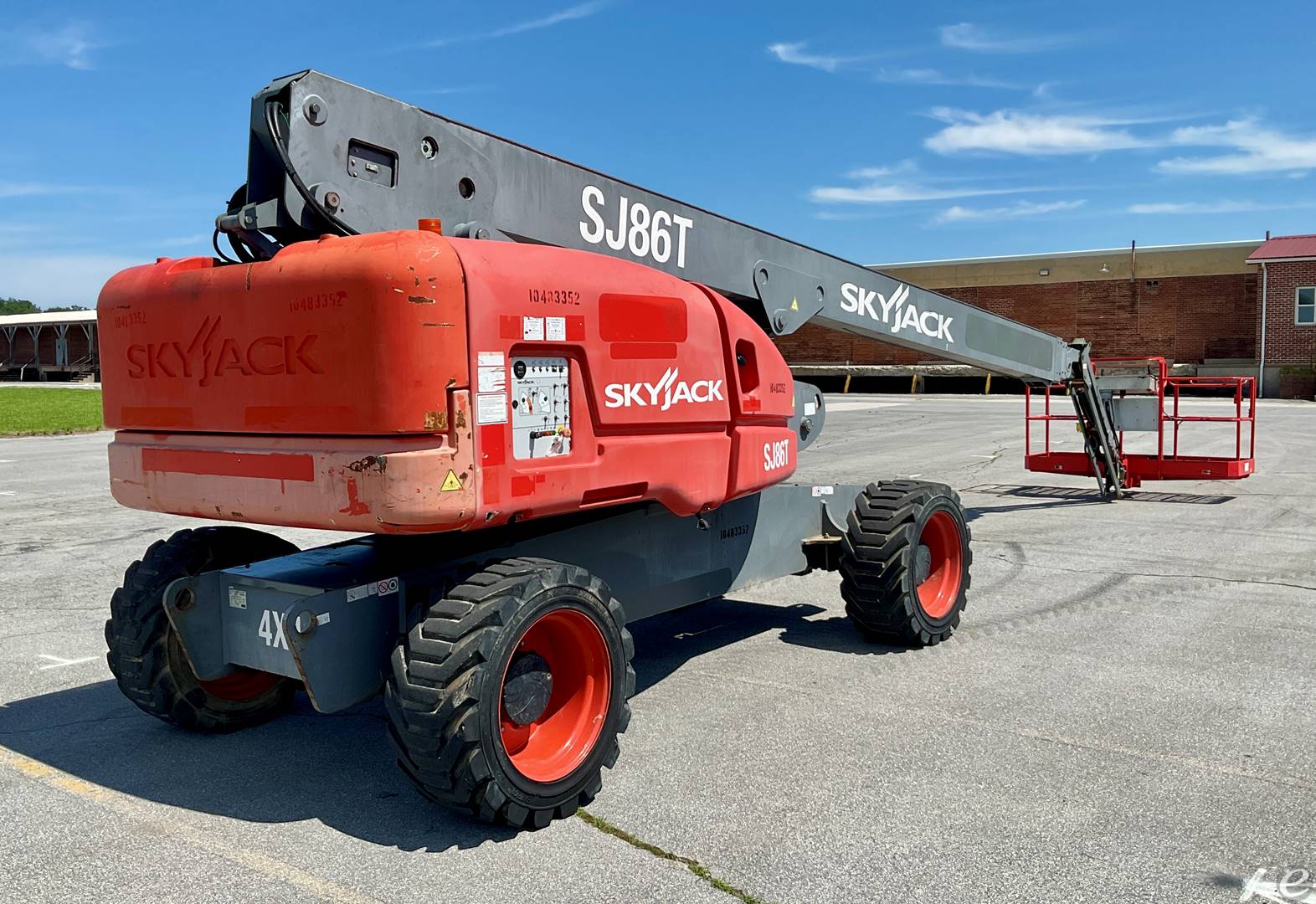 2016 Skyjack SJ86T