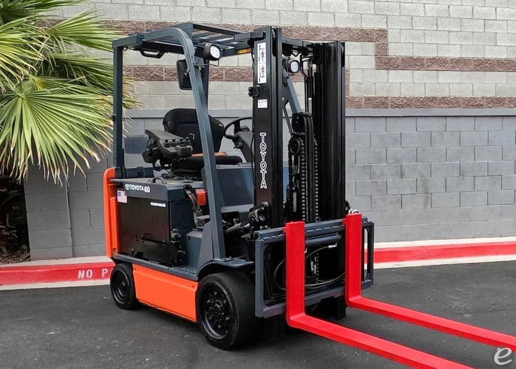 2011 Toyota 8FBCU30 Electric Forklift - 123Forklift