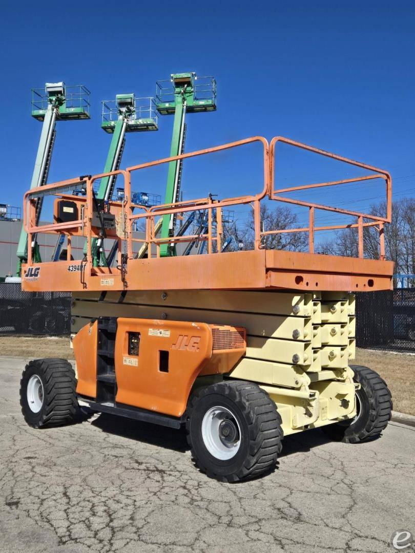 2012 JLG 4394RT Diesel Scissor Lift - 123Forklift